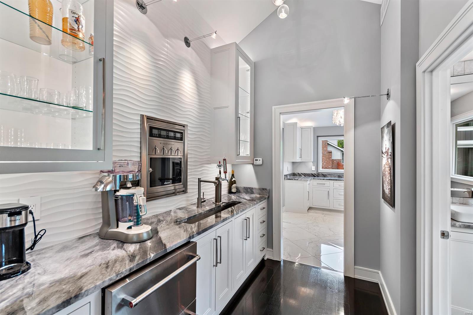 Meadowbrook Country Club Estates 3 - Residential