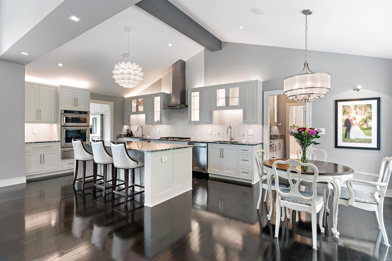 Meadowbrook Country Club Estates 3 - Residential