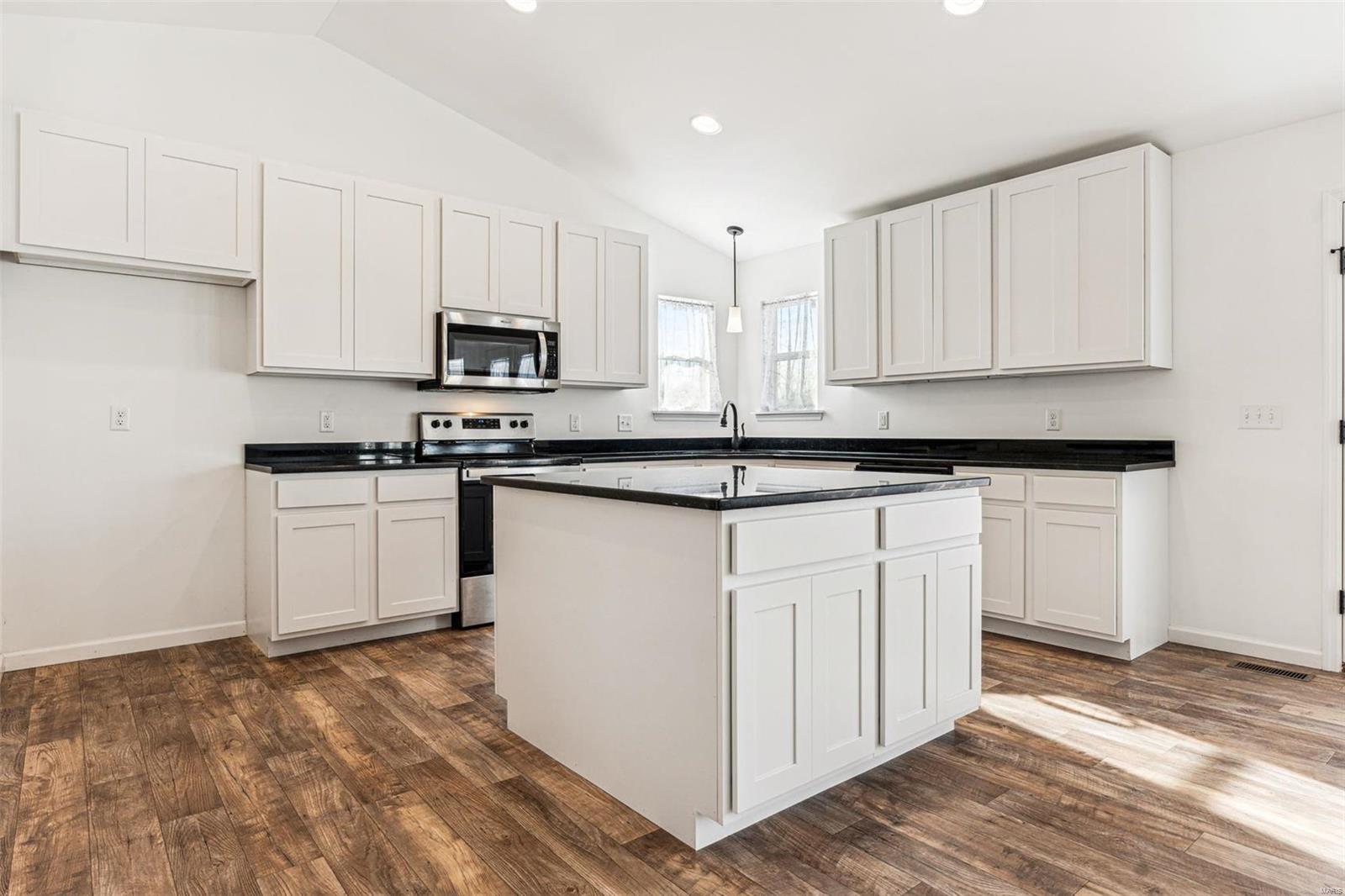 Auburn Lake Estates - Residential