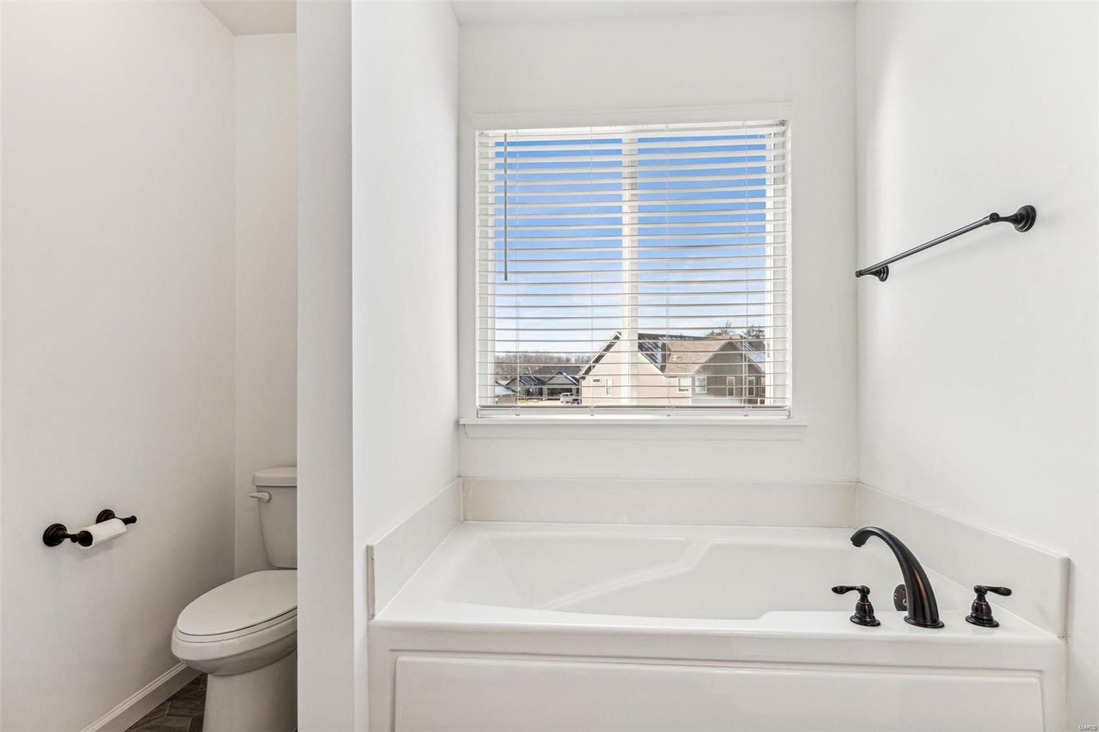 Auburn Lake Estates - Residential