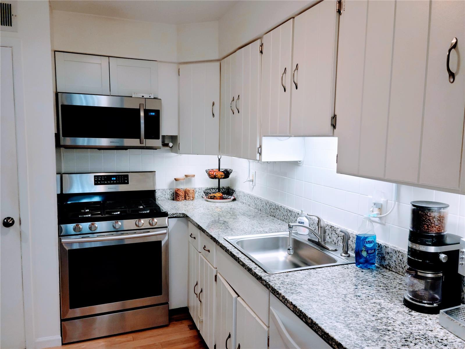 Burtonwood Manor 2 Condo - Residential Lease