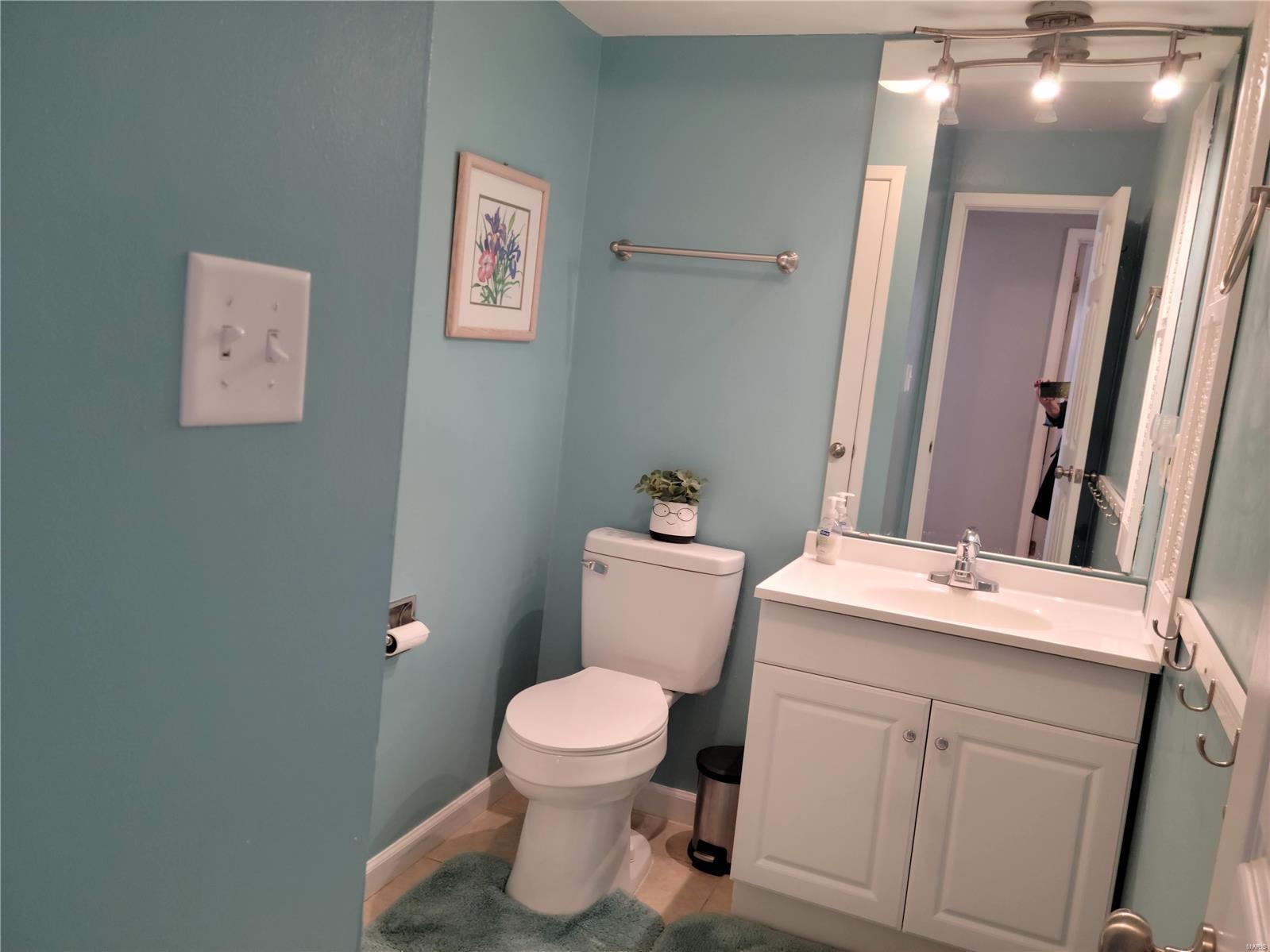 Burtonwood Manor 2 Condo - Residential Lease