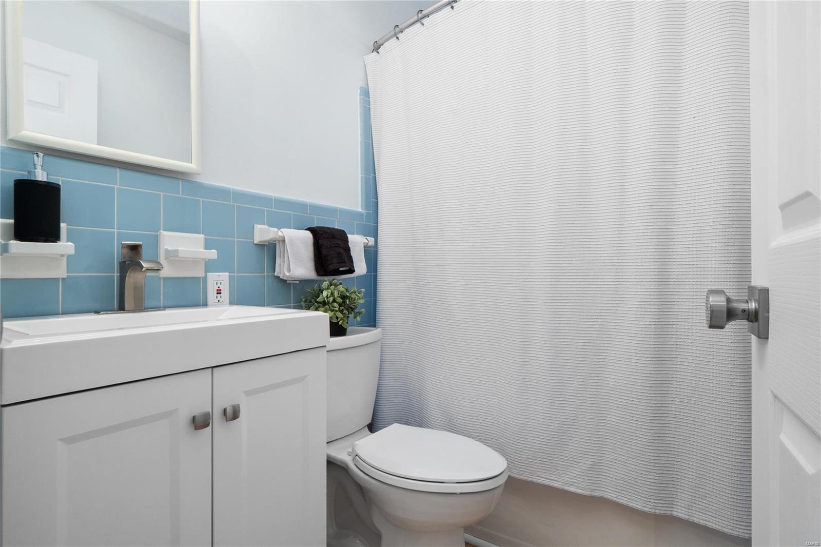 Quanal Court - Residential