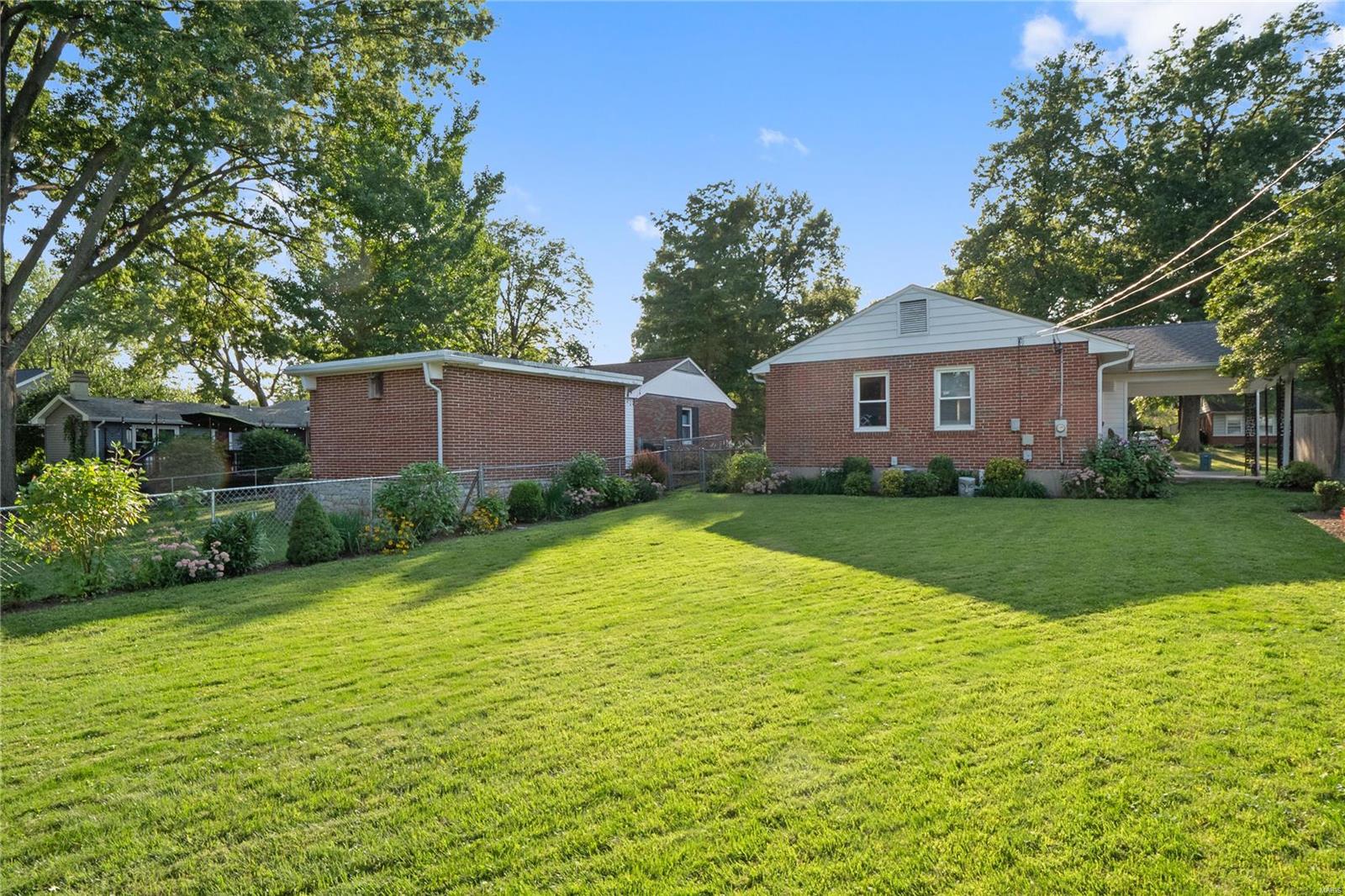 Quanal Court - Residential