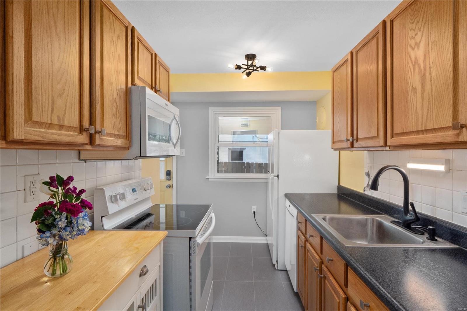 Quanal Court - Residential