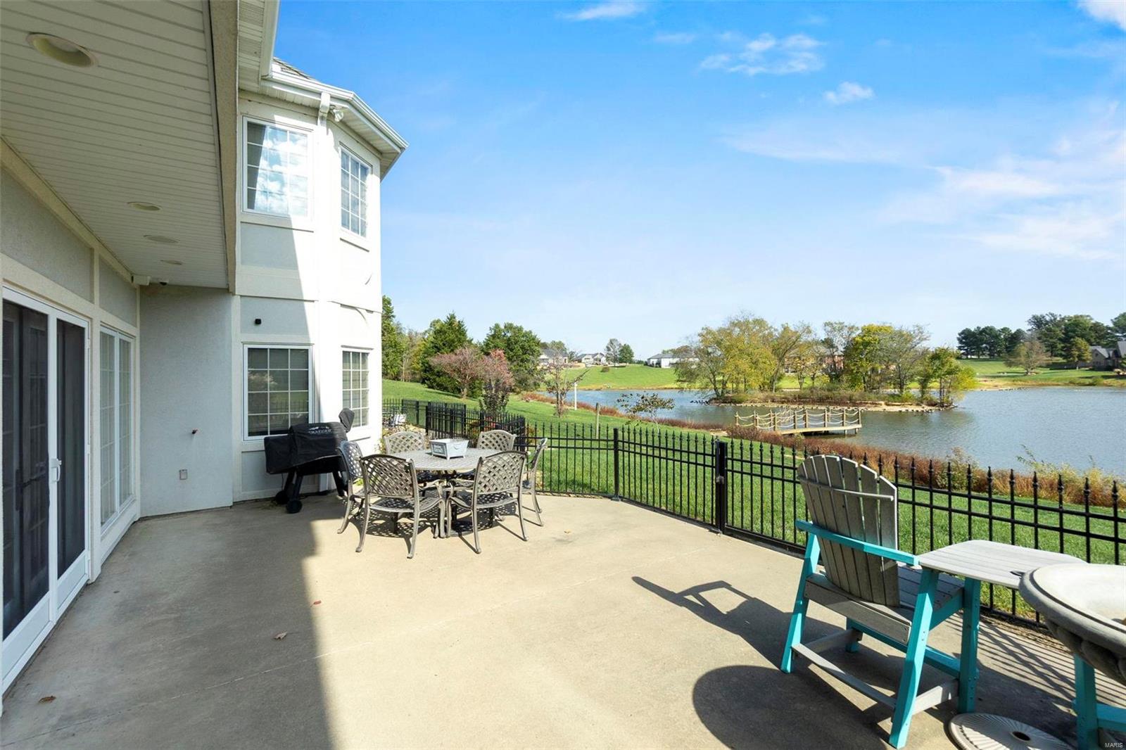 Dux Landing - Residential