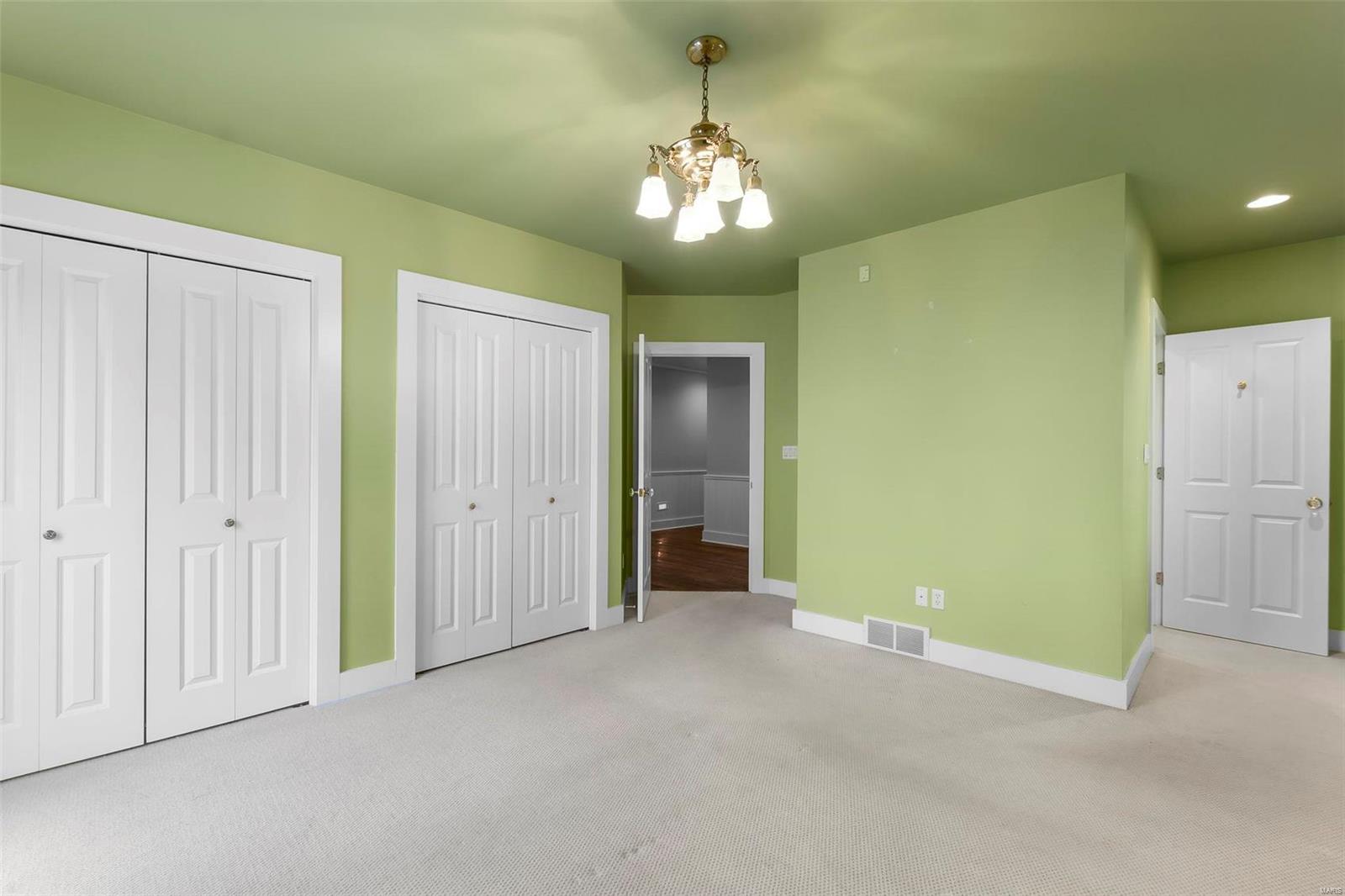 Dux Landing - Residential