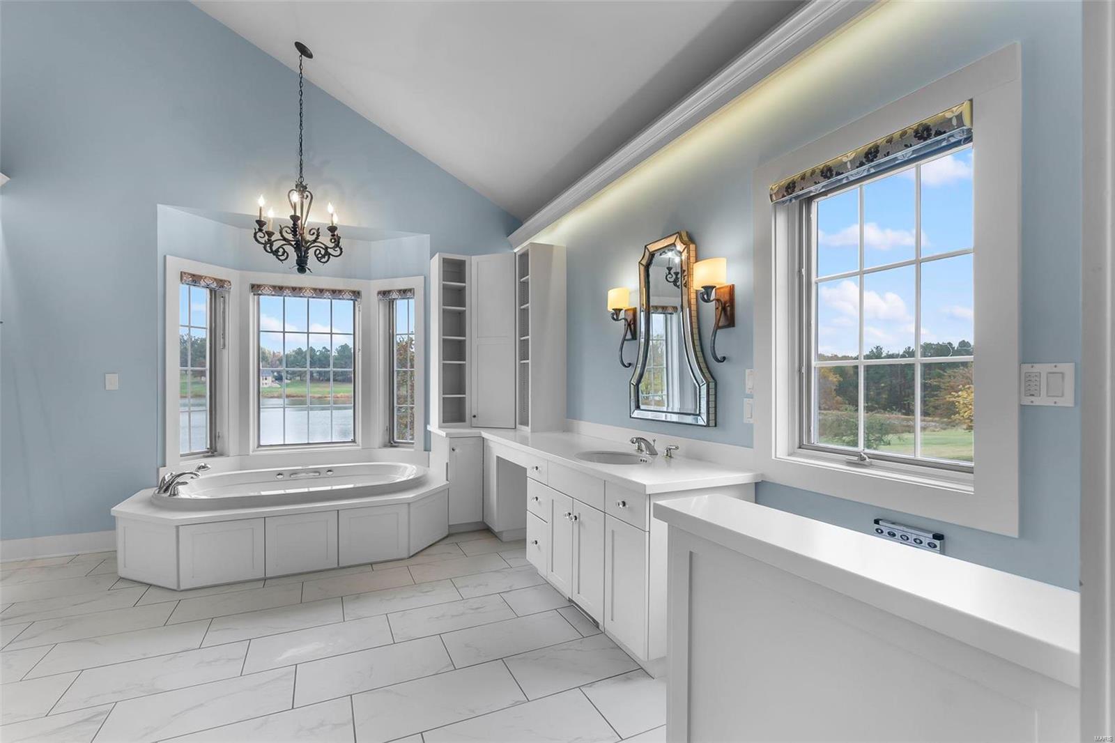 Dux Landing - Residential