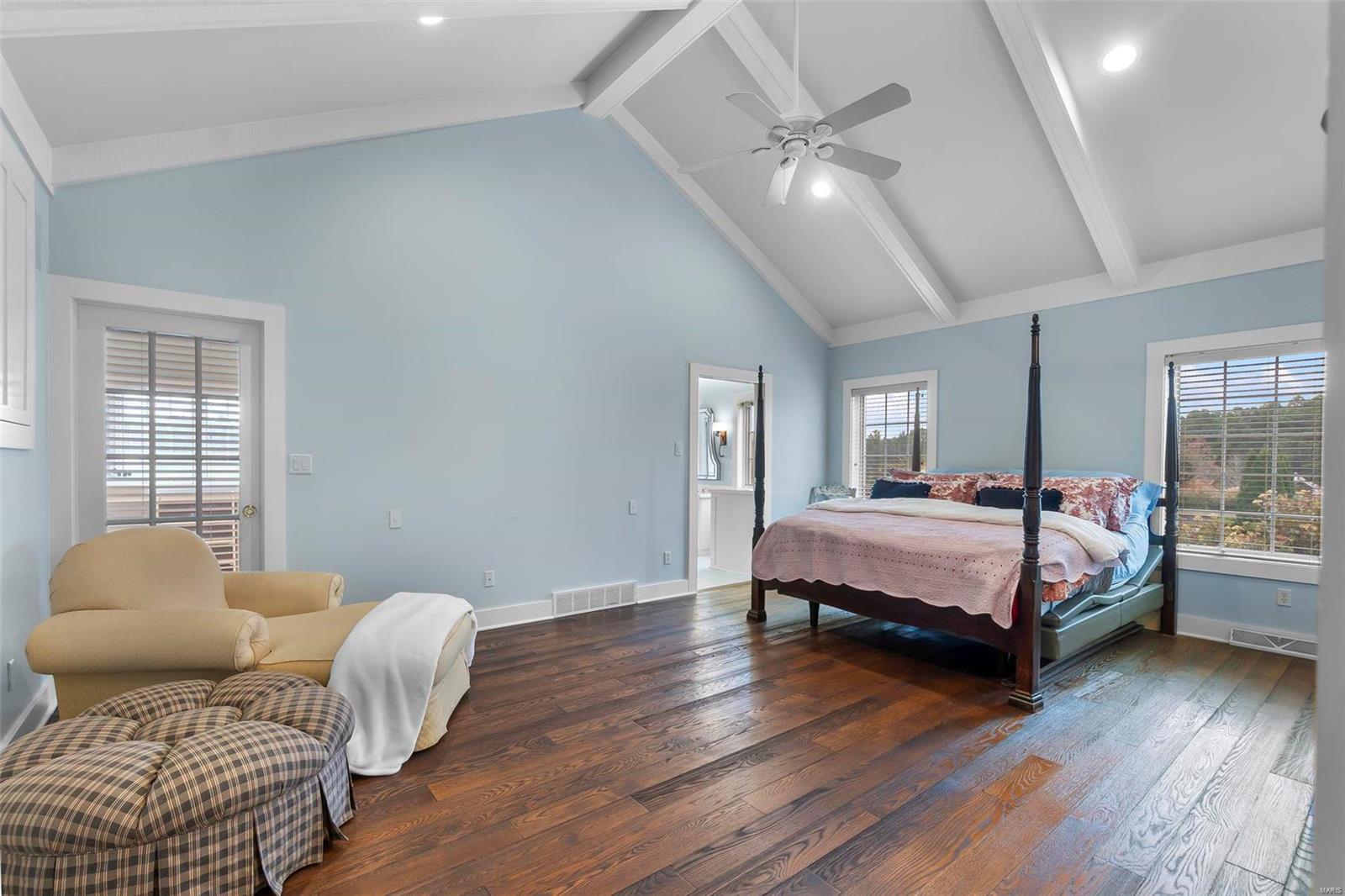 Dux Landing - Residential