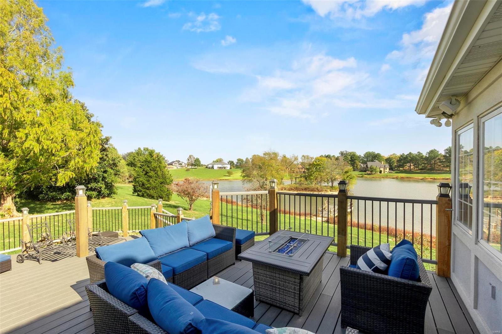 Dux Landing - Residential