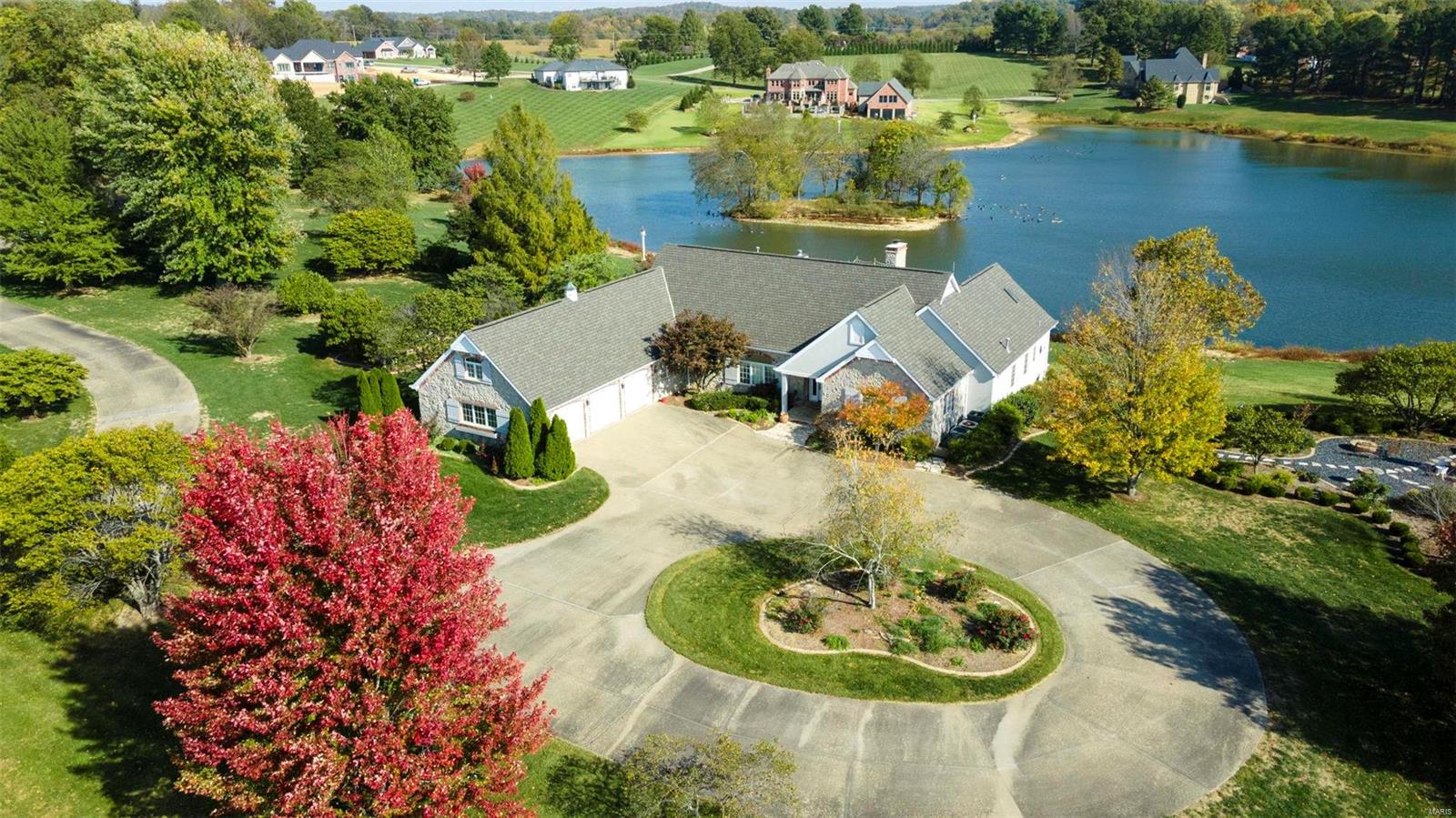 Dux Landing - Residential