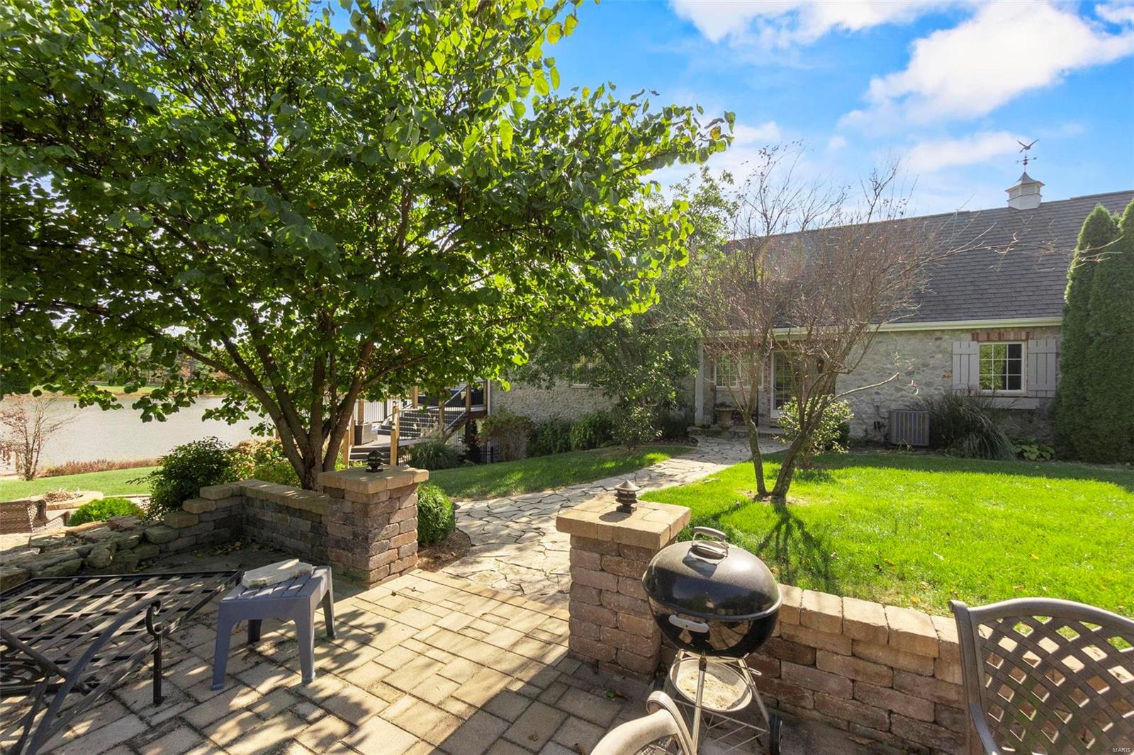 Dux Landing - Residential