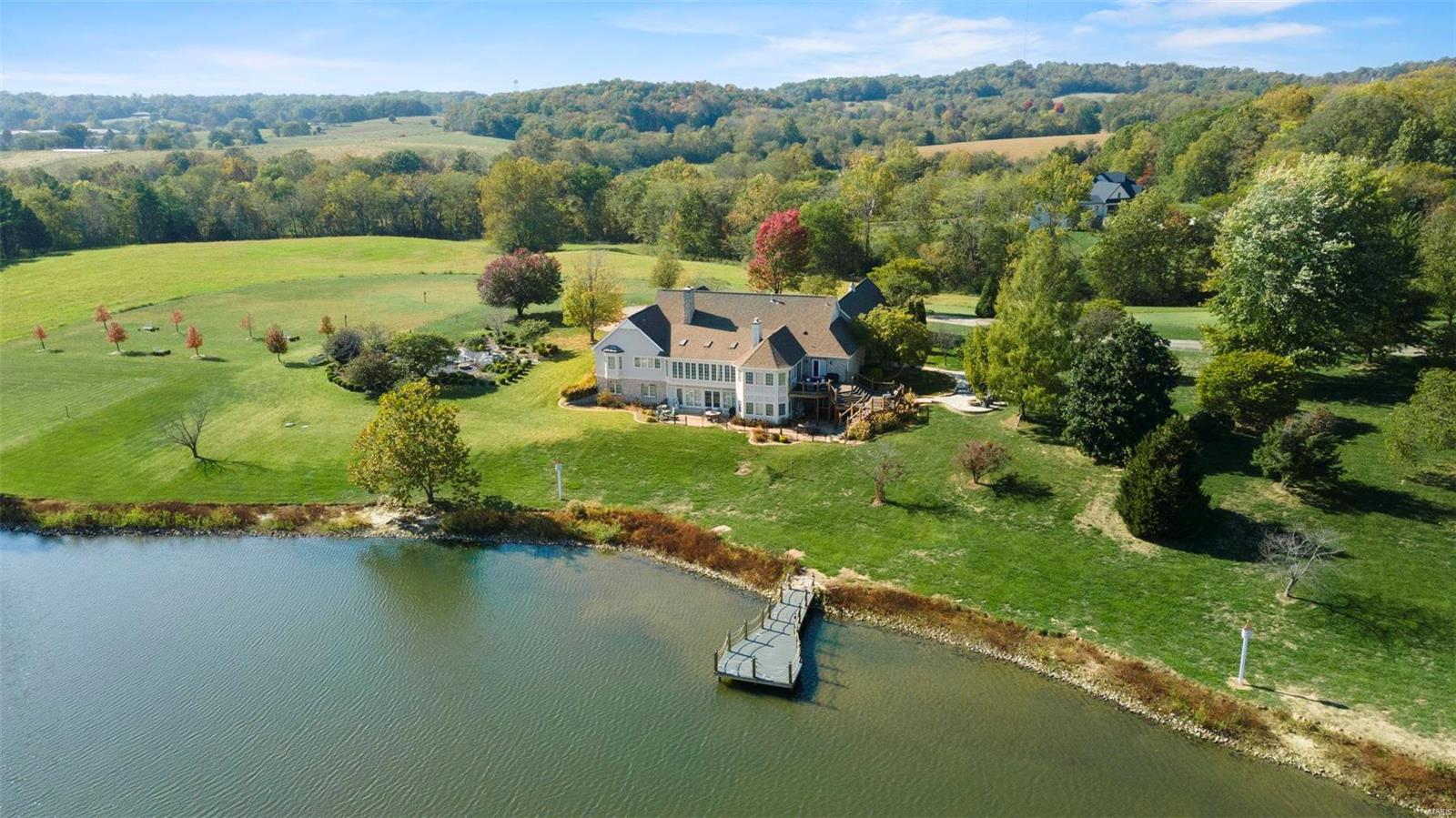 Dux Landing - Residential