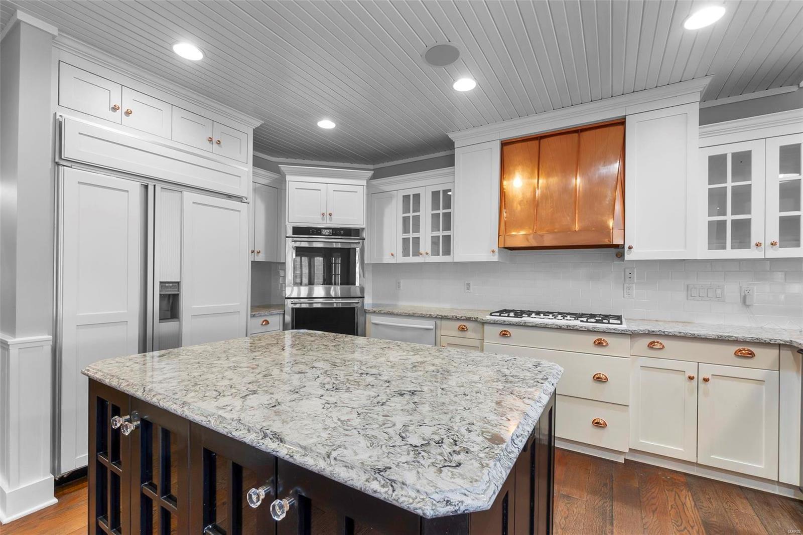 Dux Landing - Residential