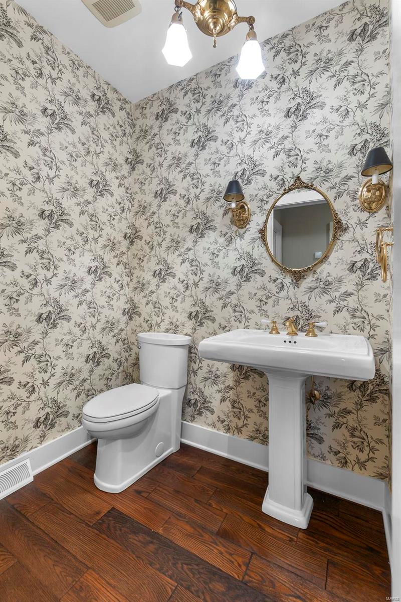 Dux Landing - Residential