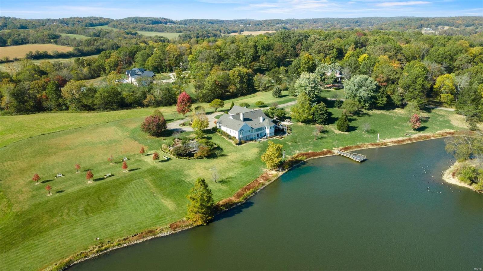 Dux Landing - Residential