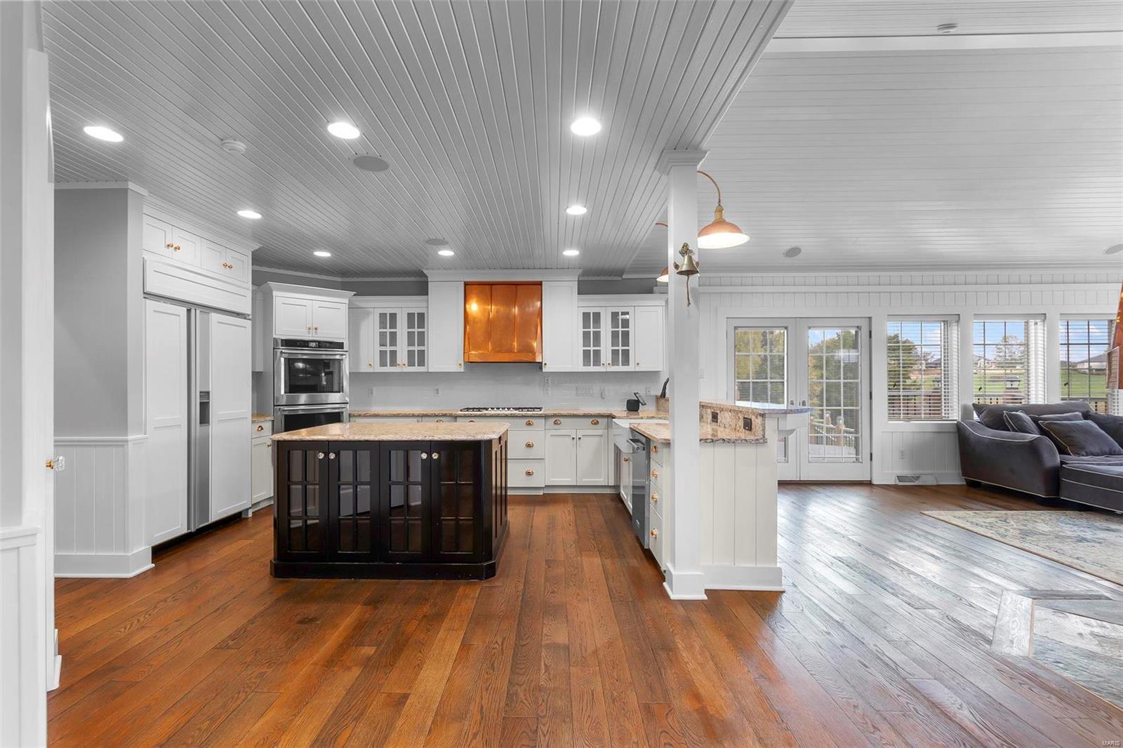 Dux Landing - Residential