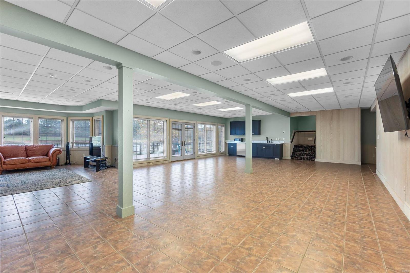 Dux Landing - Residential