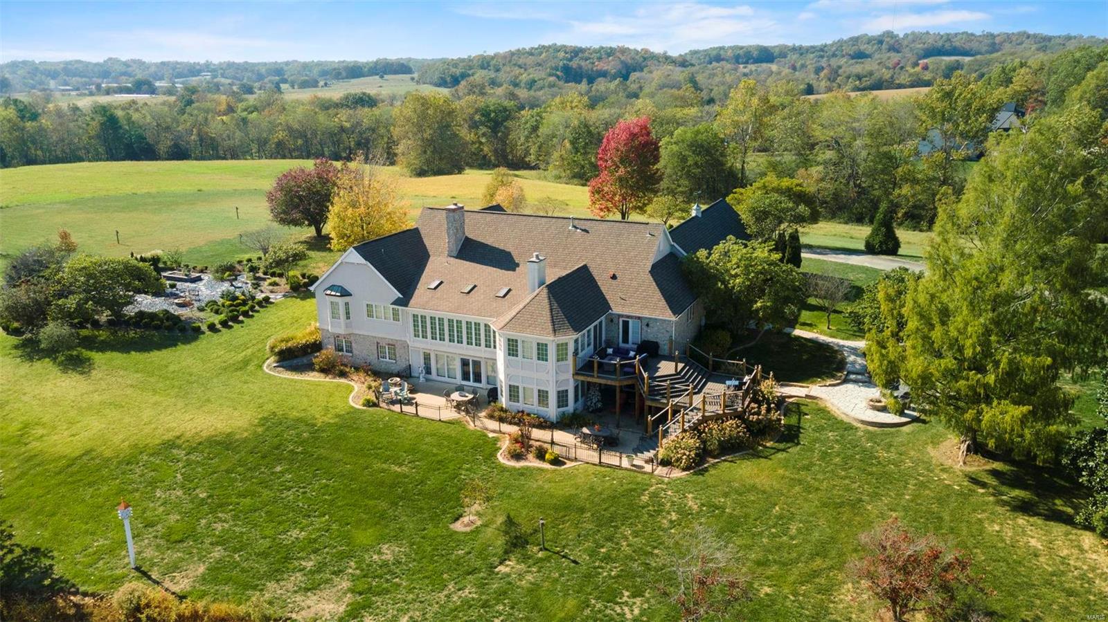 Dux Landing - Residential