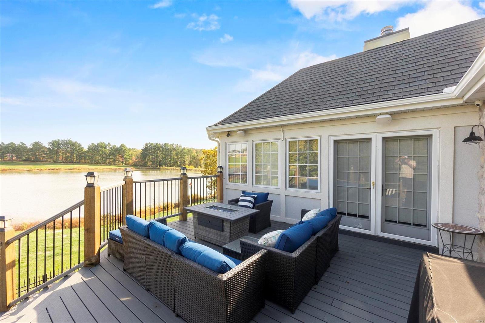 Dux Landing - Residential