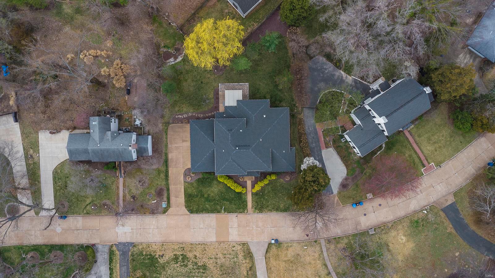 Stoneleigh Towers - Residential