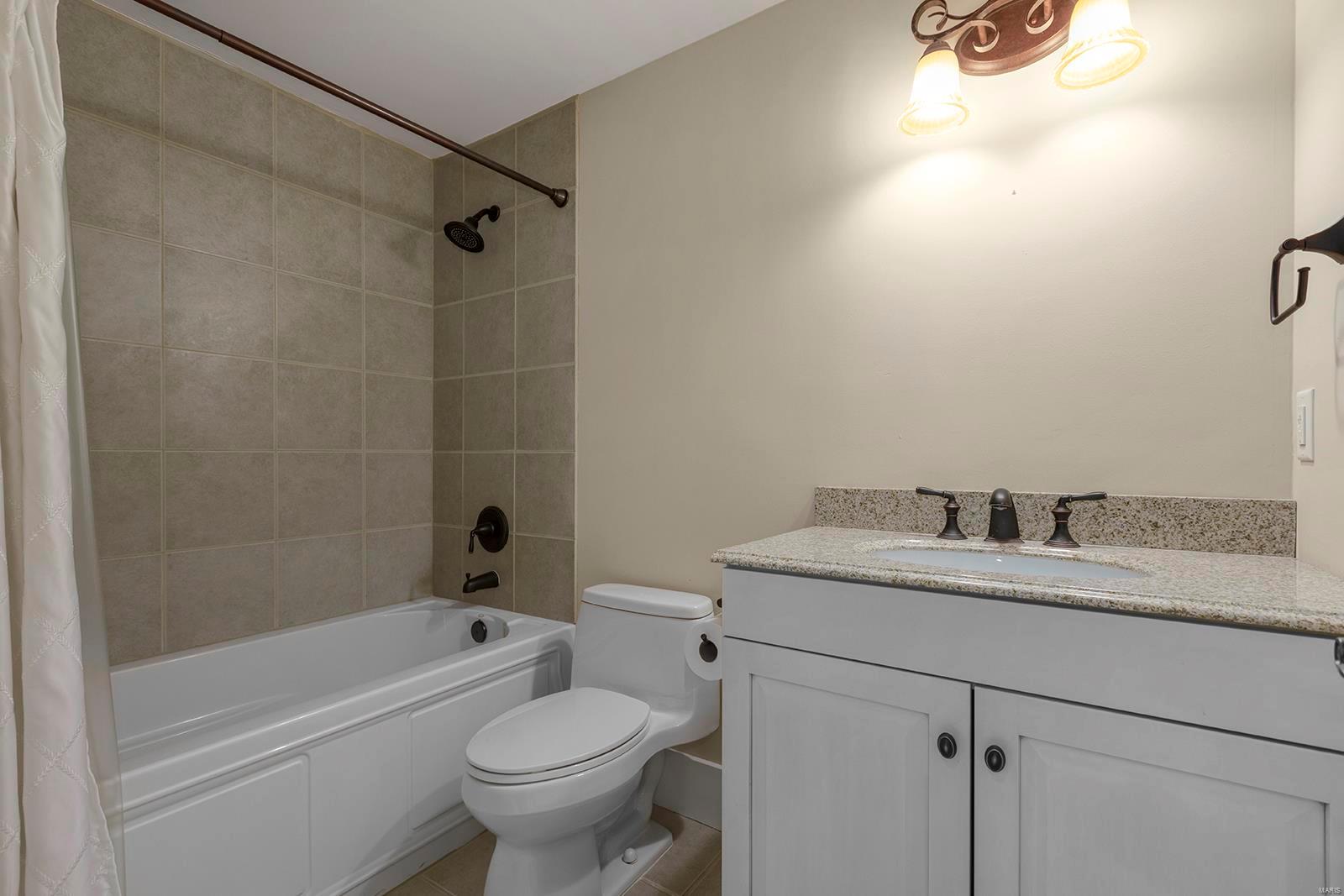 Stoneleigh Towers - Residential