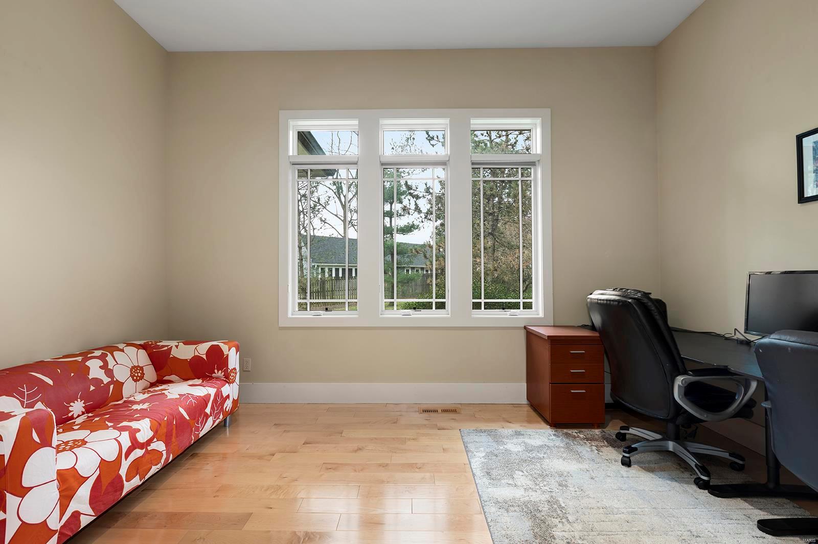 Stoneleigh Towers - Residential