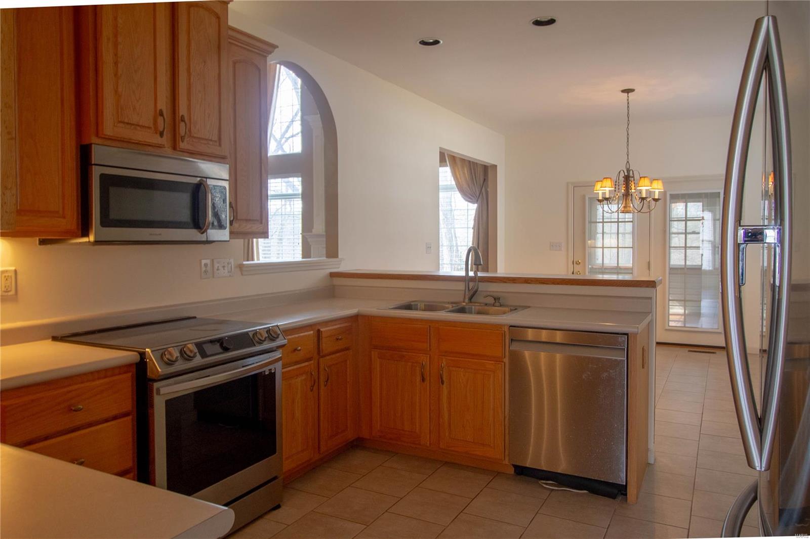 Wentzville, Missouri 63385, United States, 3 Bedrooms Bedrooms, ,2 BathroomsBathrooms,Residential,Active,126878