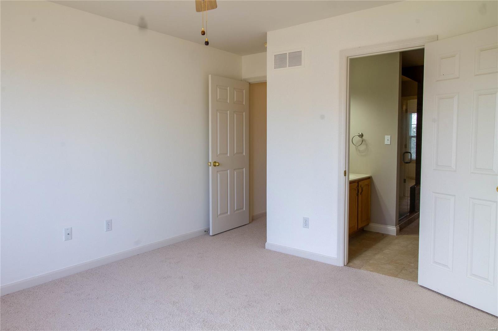 Wentzville, Missouri 63385, United States, 3 Bedrooms Bedrooms, ,2 BathroomsBathrooms,Residential,Active,126878