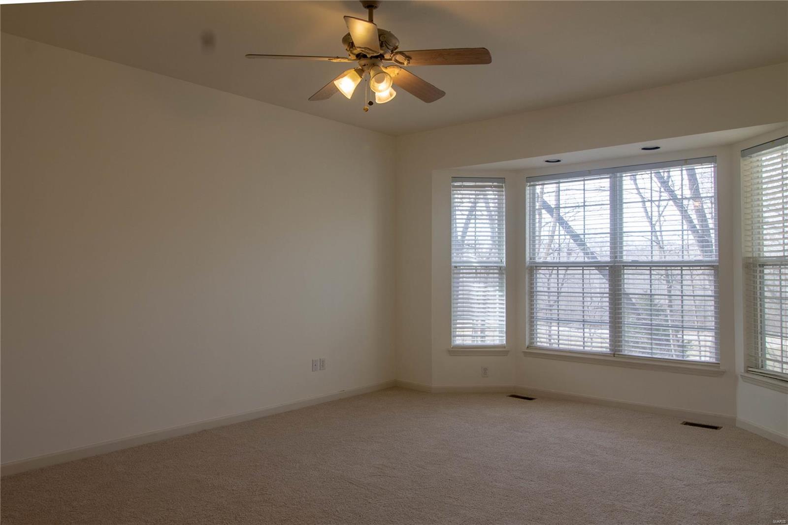 Wentzville, Missouri 63385, United States, 3 Bedrooms Bedrooms, ,2 BathroomsBathrooms,Residential,Active,126878