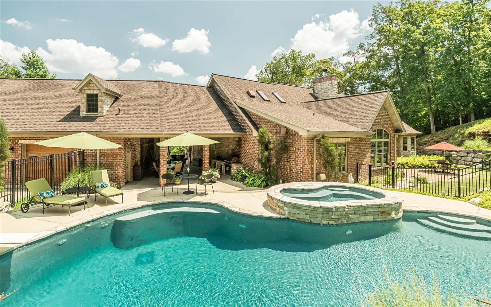 Tapawingo Place - Residential