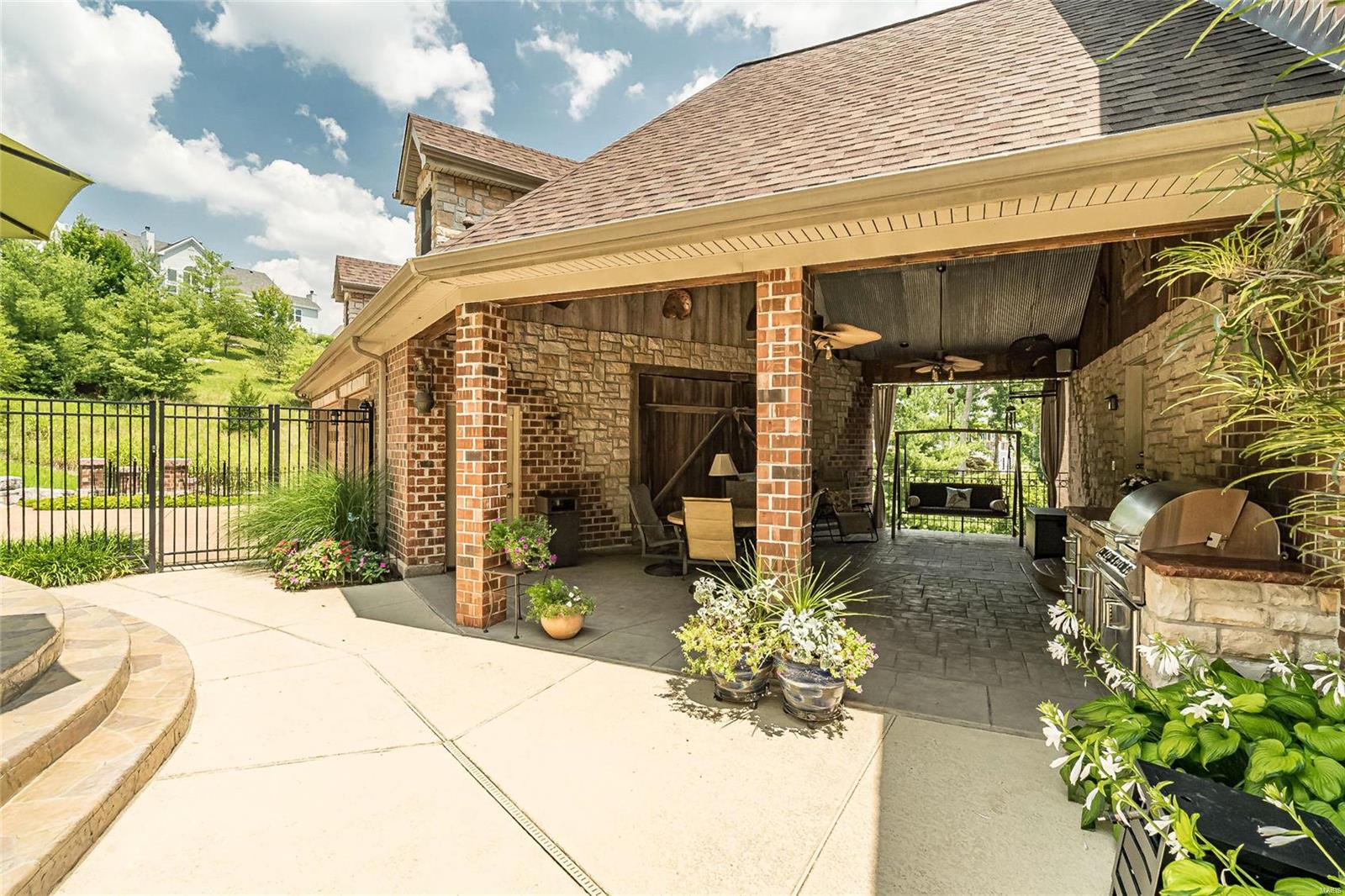 Tapawingo Place - Residential