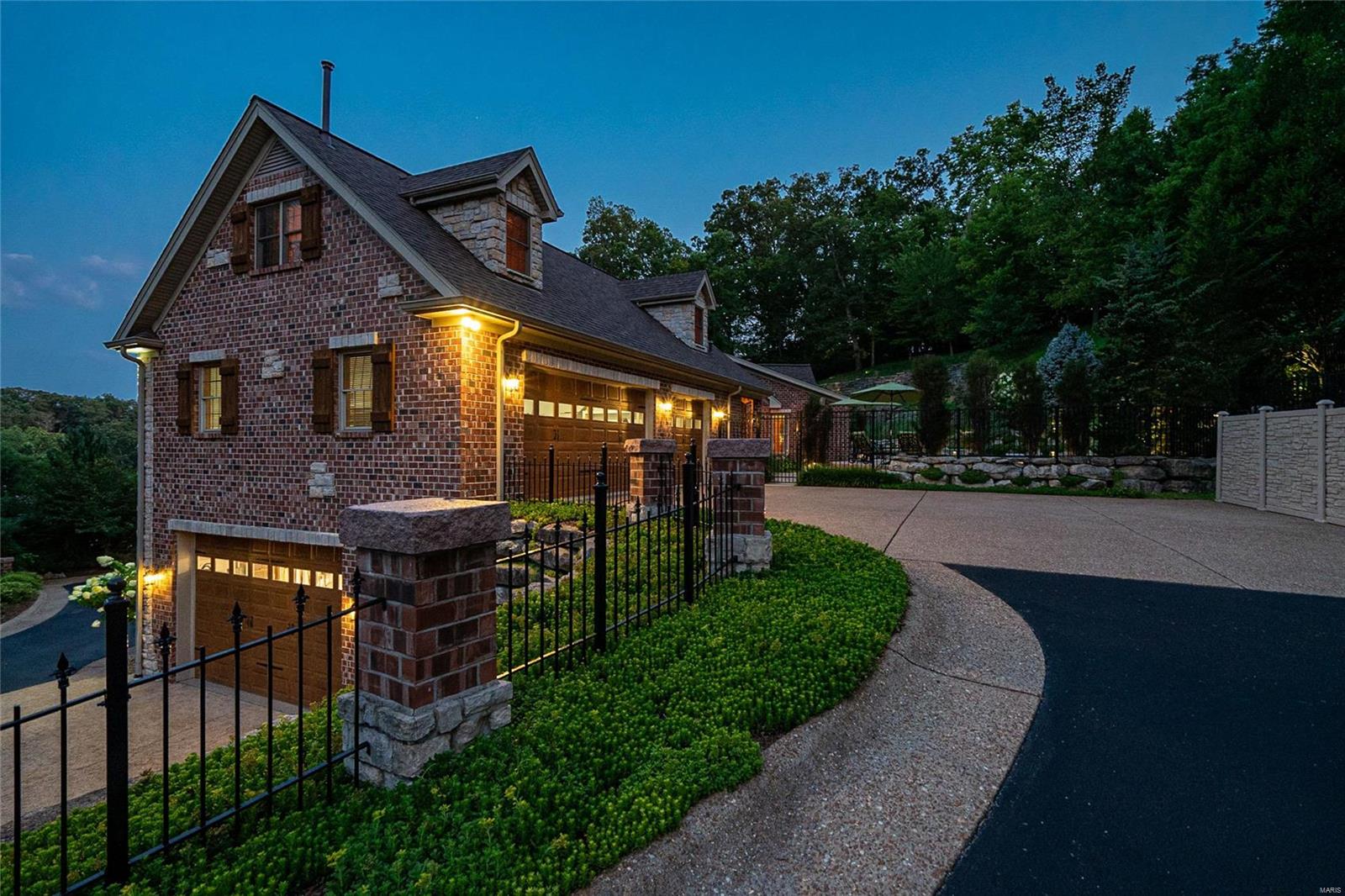 Tapawingo Place - Residential