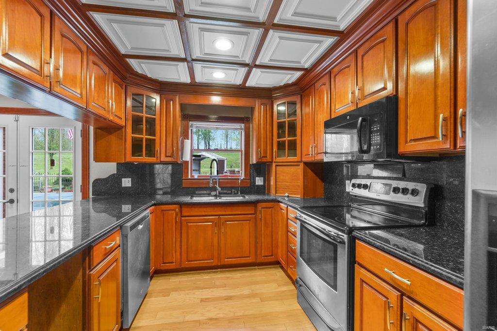 Windwood Lake - Residential