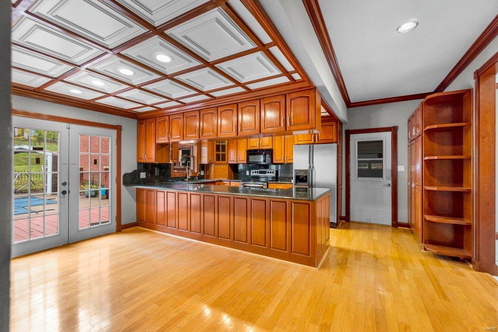 Windwood Lake - Residential