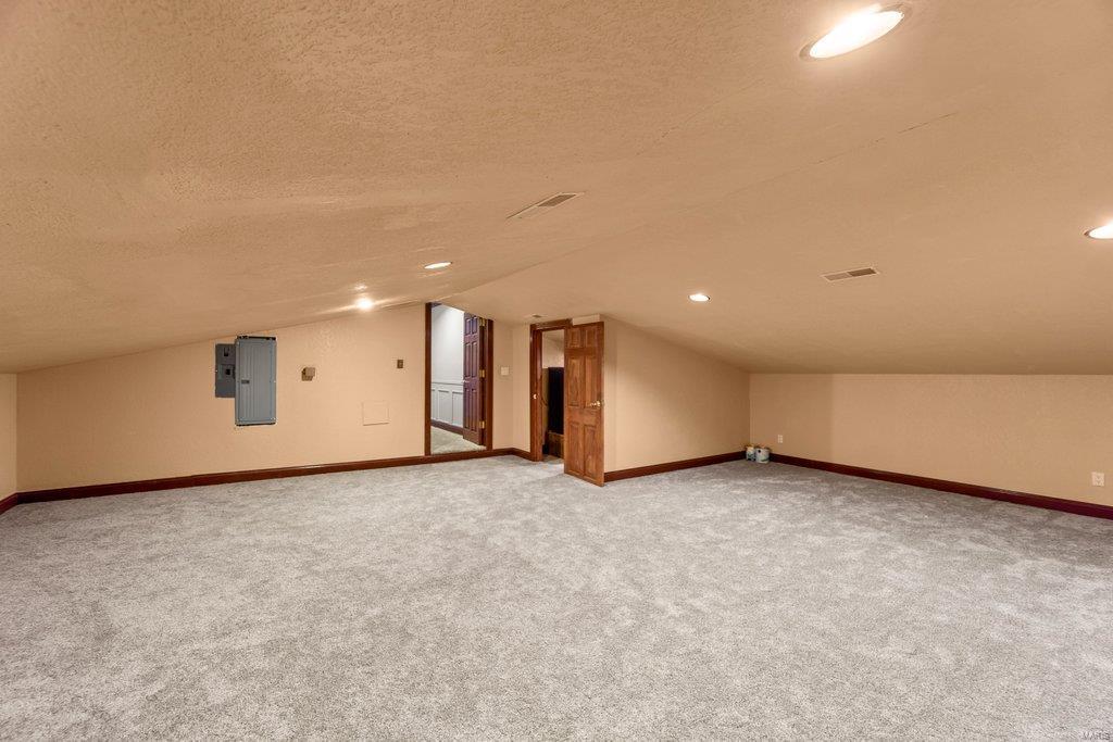 Windwood Lake - Residential