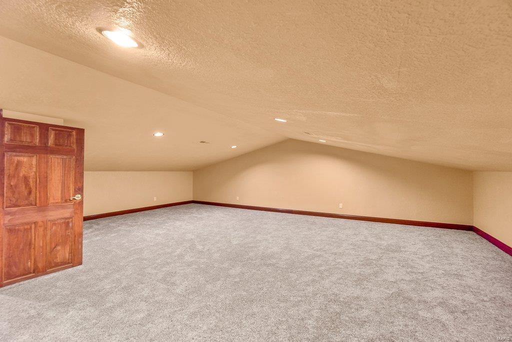 Windwood Lake - Residential