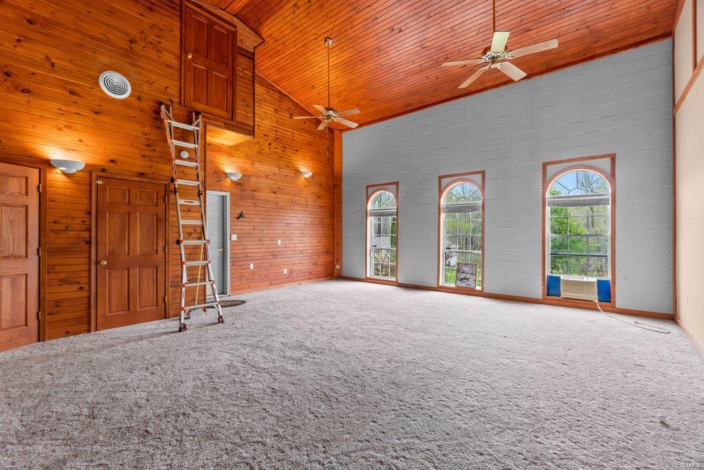 Windwood Lake - Residential