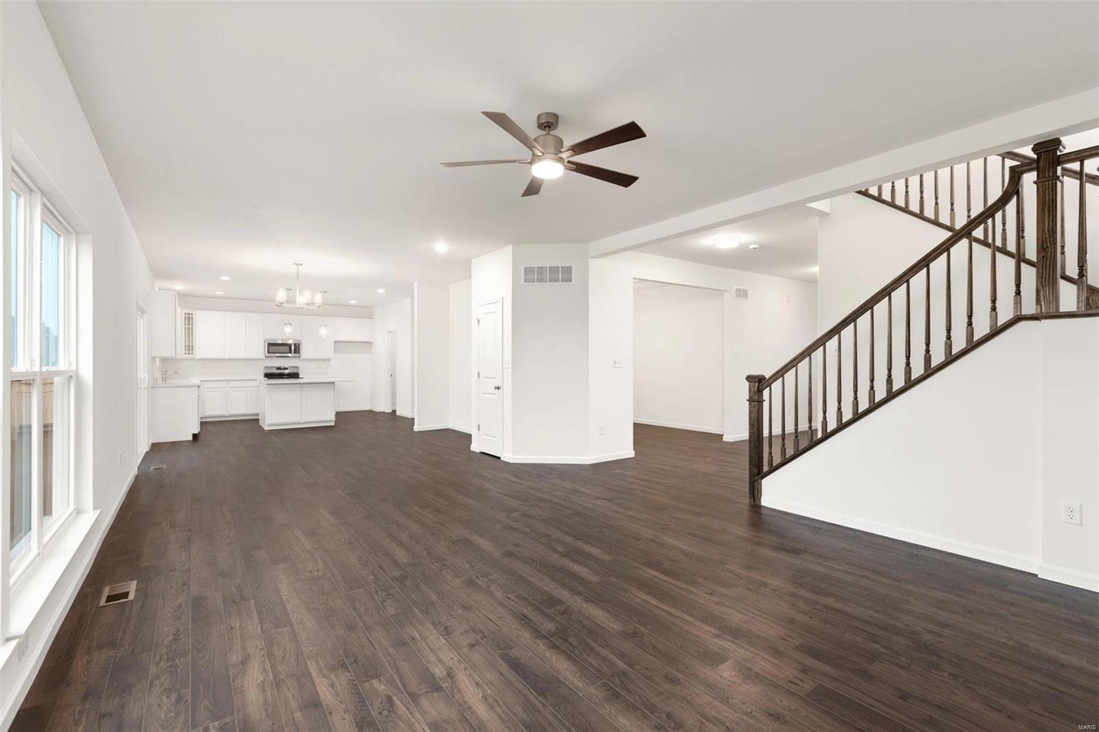 1149 Bloomfield Drive