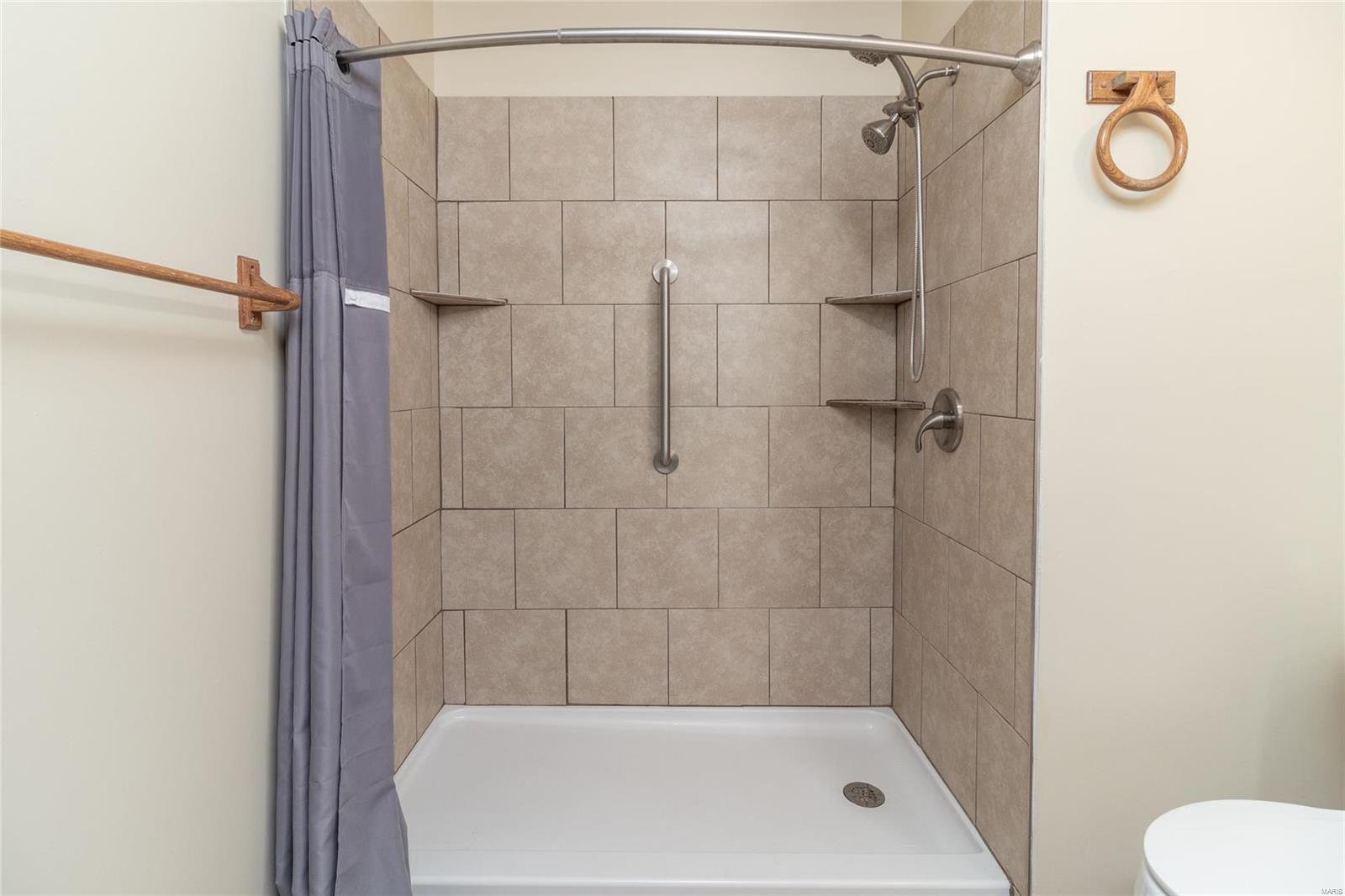 Sylvan Point - Residential