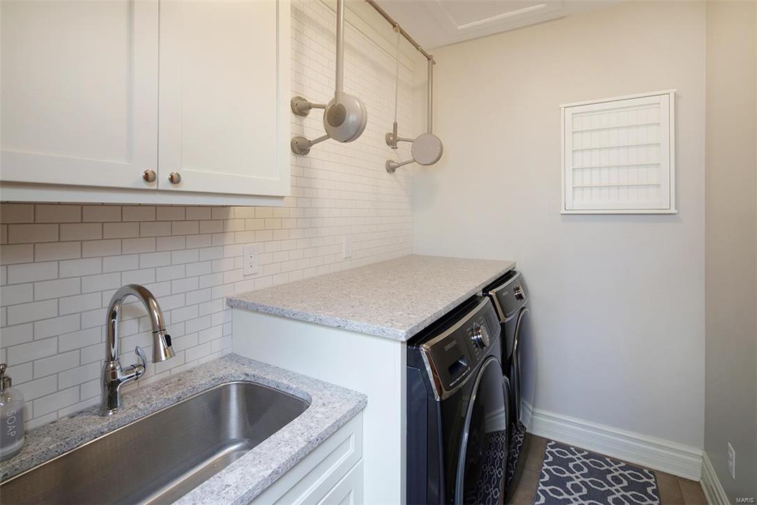 Oakland Terrace - Residential