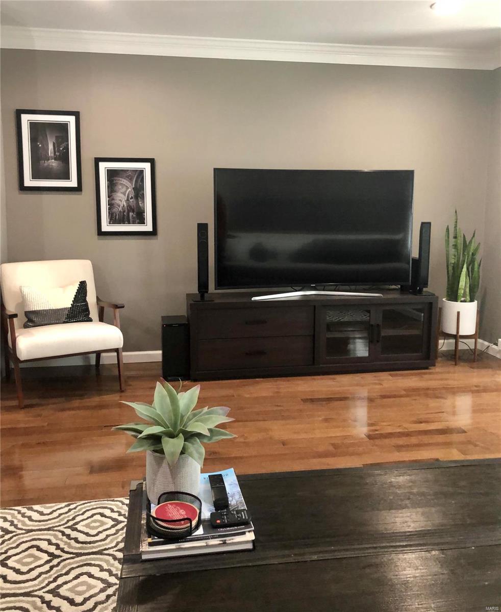 Van Buren Place Condos - Residential