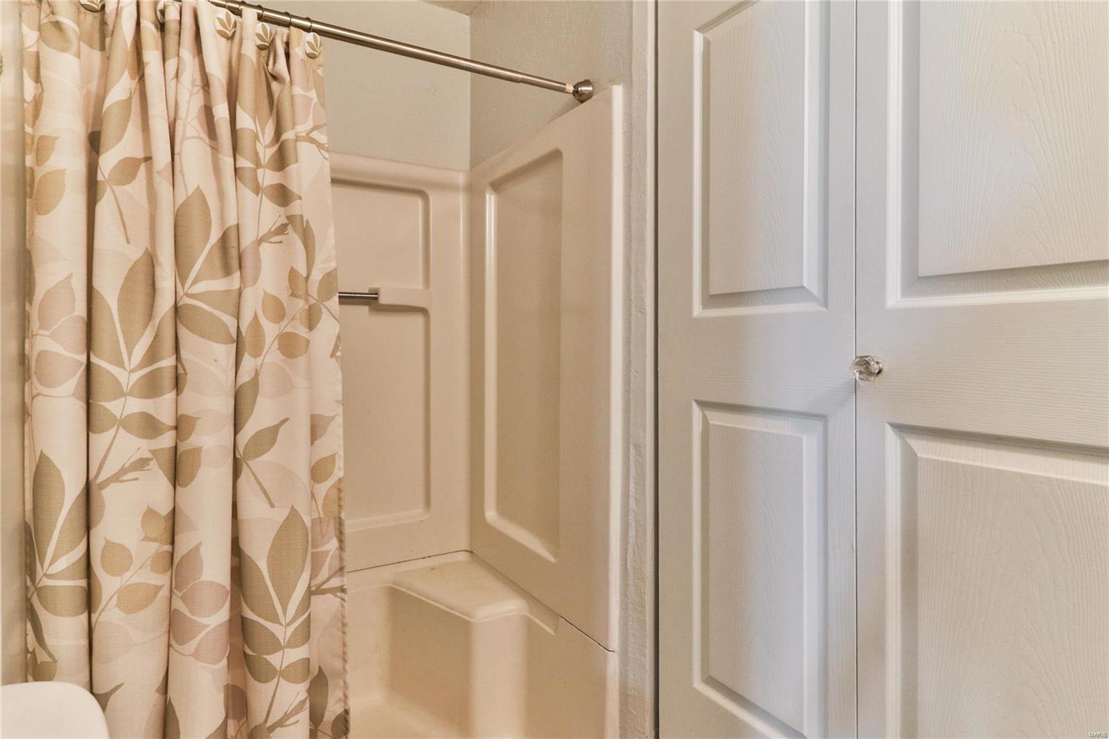 Hallocks Add/Clifton Heights - Residential