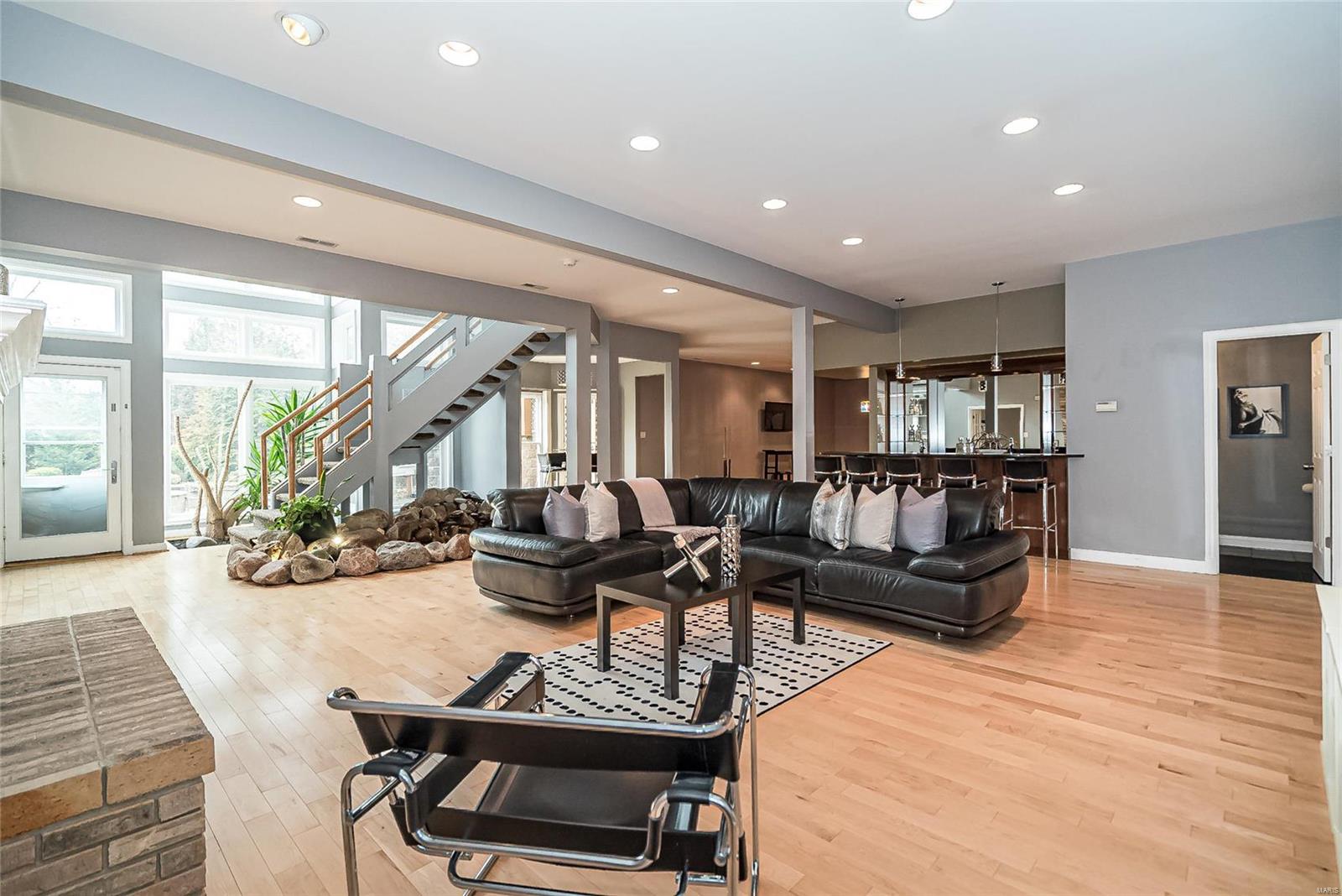 Topping Woods Estates - Residential