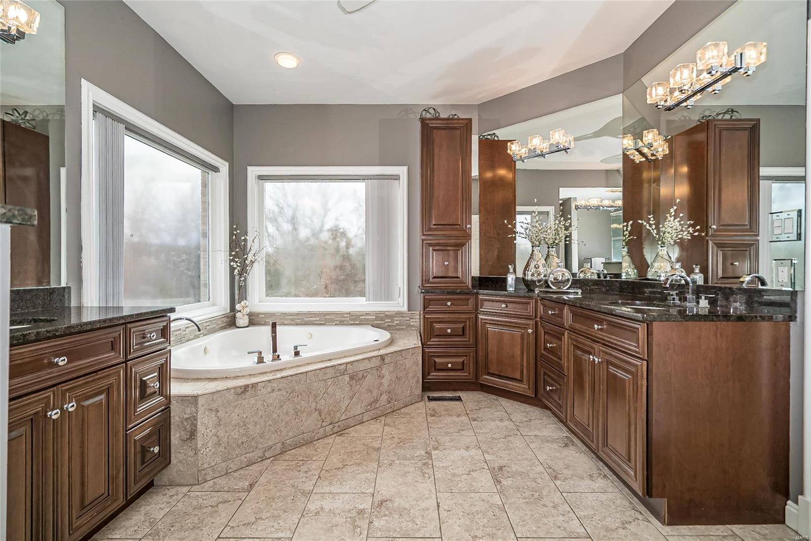 Topping Woods Estates - Residential