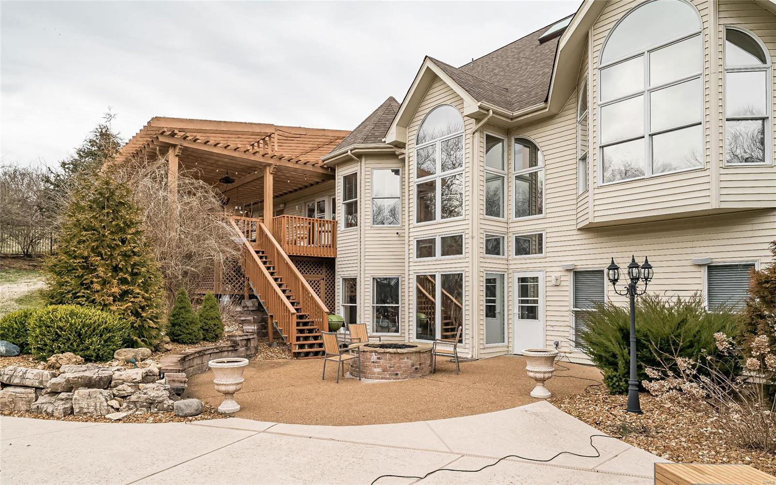 Topping Woods Estates - Residential