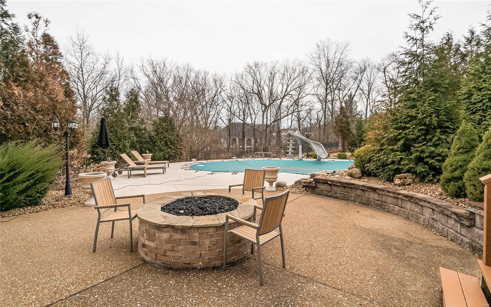 Topping Woods Estates - Residential