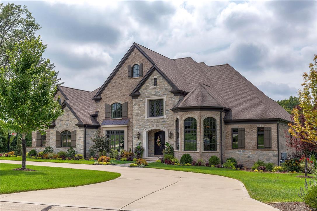 Town & Country Manor - Residential