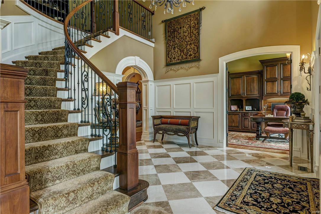 Town & Country Manor - Residential