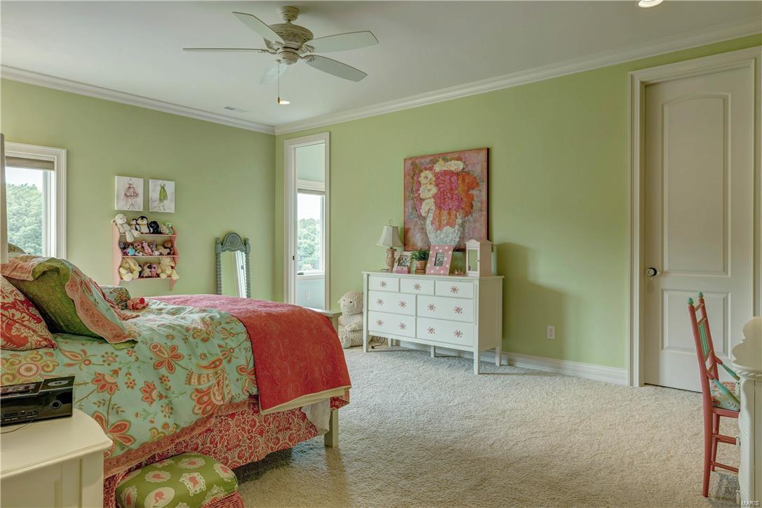 Town & Country Manor - Residential